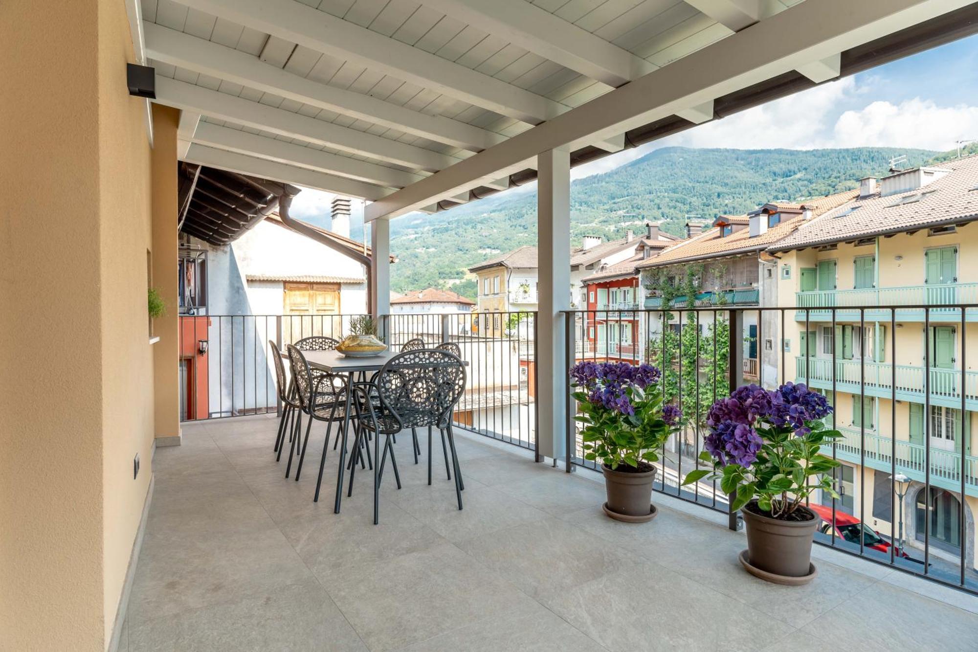 Luxury 2Br W/ River Castle View In Borgo Valsugana Apartment Exterior photo