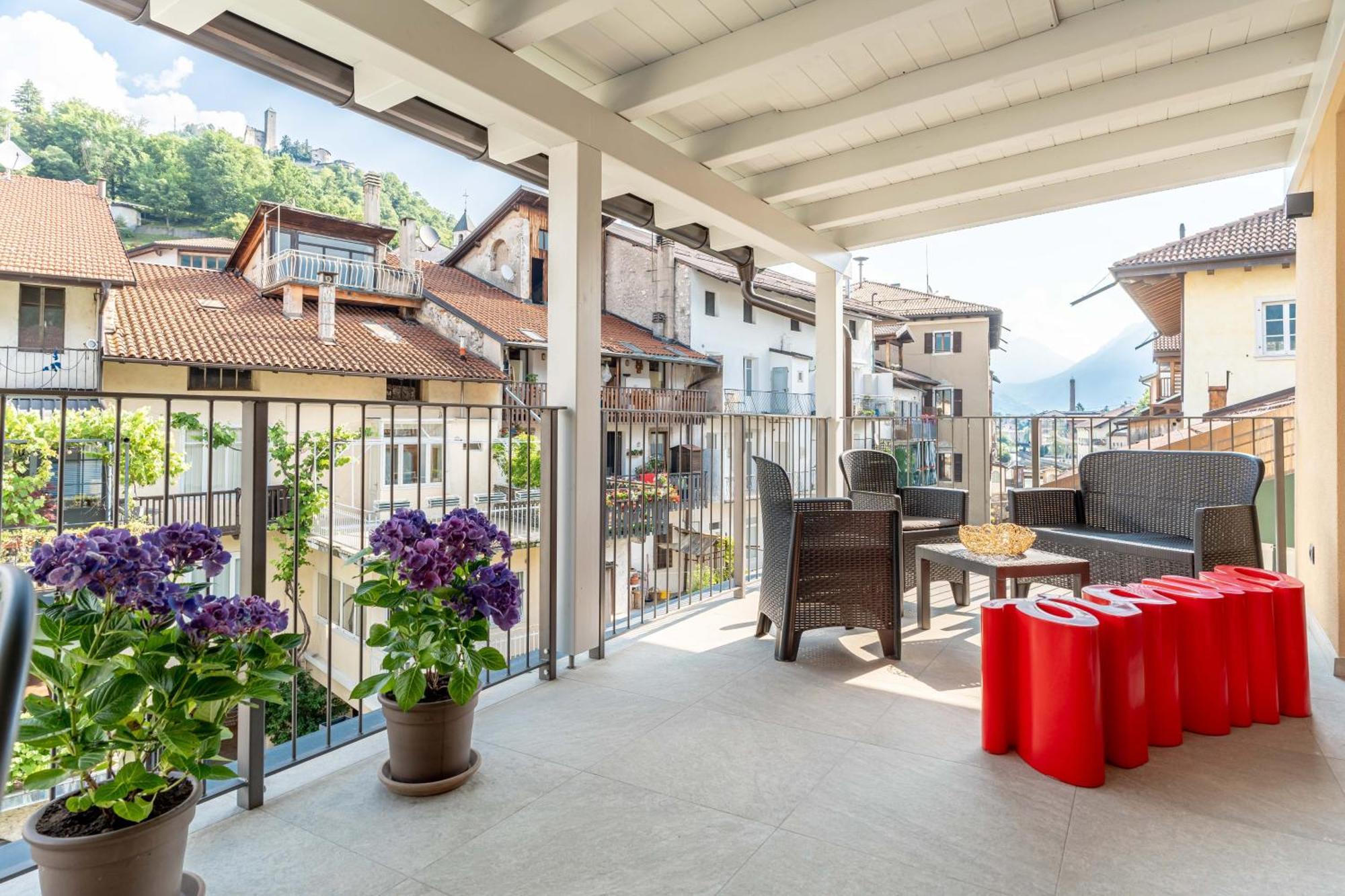 Luxury 2Br W/ River Castle View In Borgo Valsugana Apartment Exterior photo